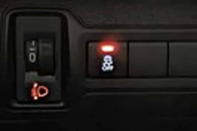 Peugeot 308 (2014) thumbnail 22
