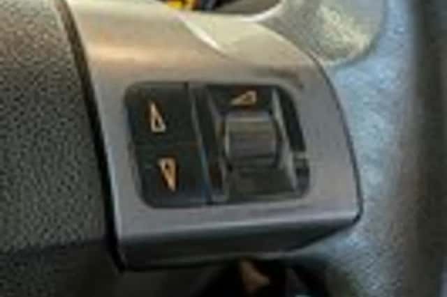 Opel Astra (2005) thumbnail 11