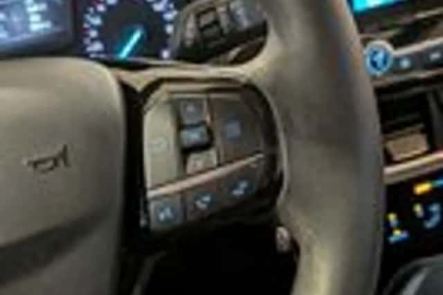 Ford Fiesta (2018) thumbnail 12
