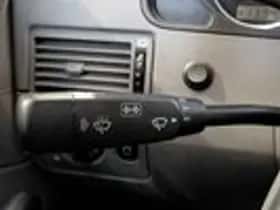 Chrysler Crossfire (2006) thumbnail 11