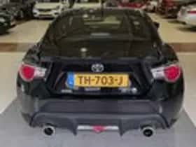 Toyota GT86 (2013) thumbnail 10