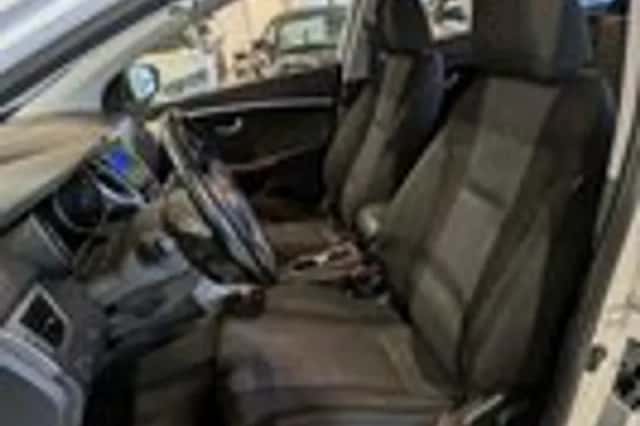 Hyundai i30 (2014) thumbnail 6
