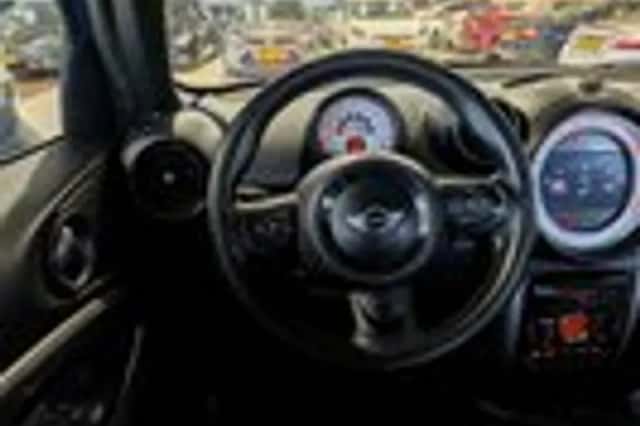 MINI Paceman (2013) thumbnail 11