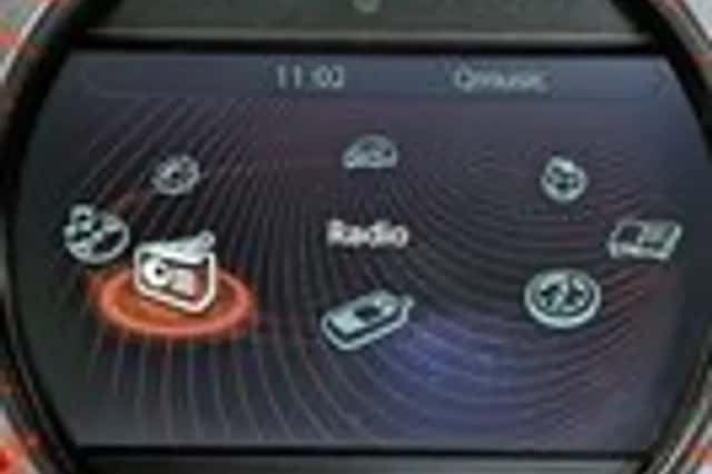 MINI Paceman (2013) thumbnail 23