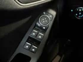 Ford Fiesta (2018) thumbnail 20