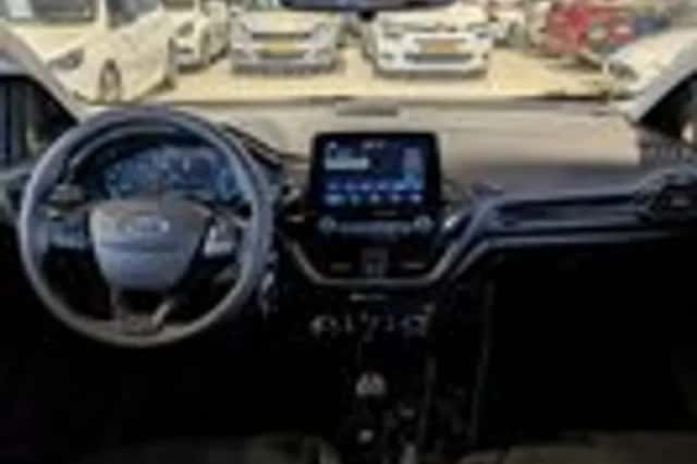 Ford Fiesta (2018) thumbnail 9