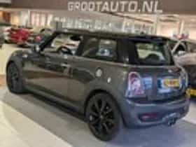 MINI Mini (2011) thumbnail 3