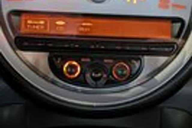 MINI Mini (2011) thumbnail 23
