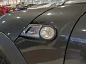 MINI Mini (2011) thumbnail 8