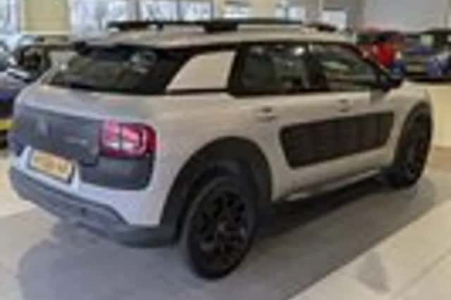 Citroën C4 Cactus (2015) thumbnail 4