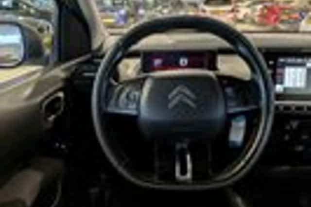 Citroën C4 Cactus (2015) thumbnail 10