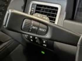 Volvo S80 (2010) thumbnail 13