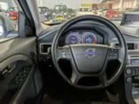 Volvo S80 (2010) thumbnail 10