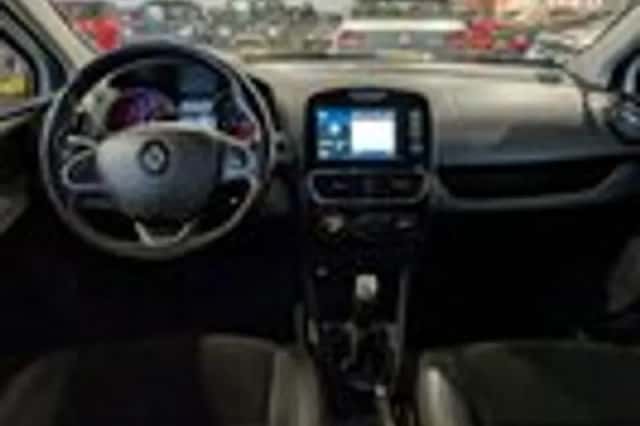 Renault Clio (2017) thumbnail 9
