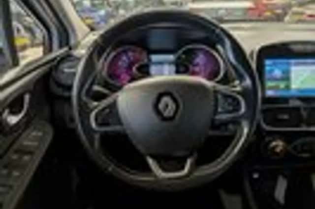 Renault Clio (2017) thumbnail 10