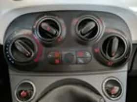 Fiat 500 (2016) thumbnail 13