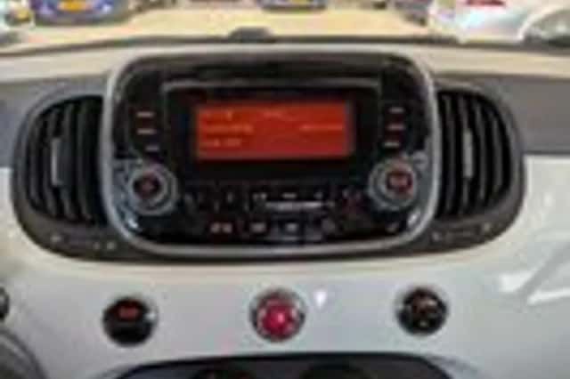 Fiat 500 (2016) thumbnail 14