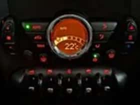 MINI Countryman (2010) thumbnail 17