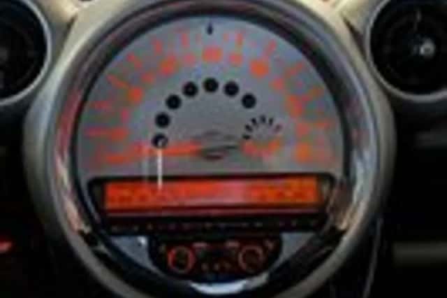 MINI Countryman (2010) thumbnail 18
