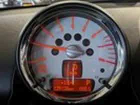 MINI Countryman (2010) thumbnail 19