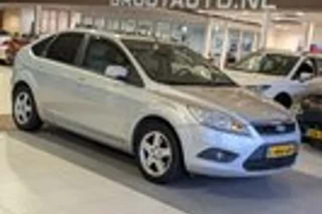 Ford Focus (2008) thumbnail 1