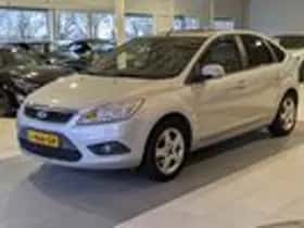 Ford Focus (2008) thumbnail 2