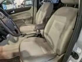 Ford Focus (2008) thumbnail 6