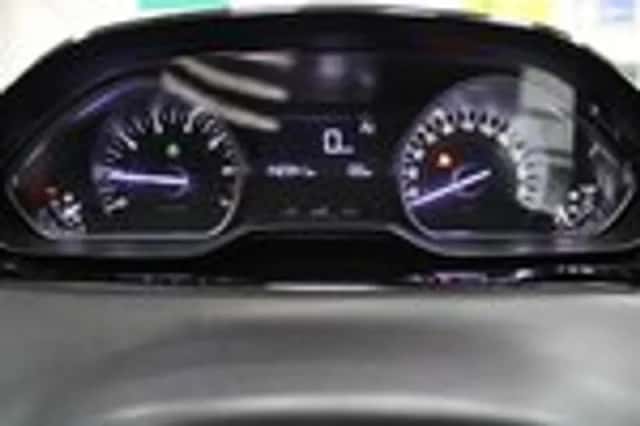 Peugeot 208 (2018) thumbnail 10
