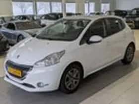 Peugeot 208 (2013) thumbnail 2
