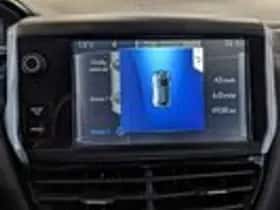 Peugeot 208 (2013) thumbnail 19