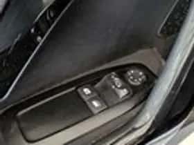 Peugeot 208 (2013) thumbnail 10