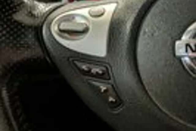 Nissan Juke (2011) thumbnail 11