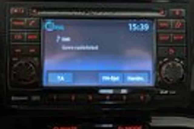 Nissan Juke (2011) thumbnail 20