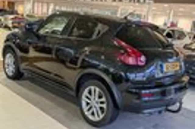 Nissan Juke (2011) thumbnail 3