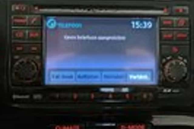 Nissan Juke (2011) thumbnail 21