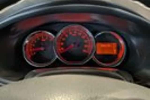 Dacia Sandero (2013) thumbnail 12