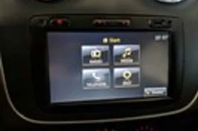 Dacia Sandero (2013) thumbnail 16