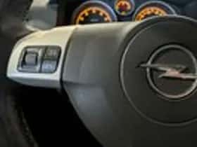 Opel Astra (2008) thumbnail 13
