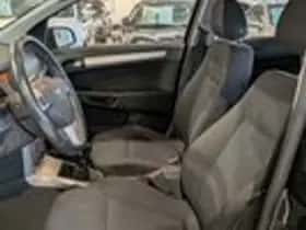 Opel Astra (2008) thumbnail 6