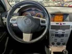 Opel Astra (2008) thumbnail 9