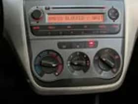 Fiat Grande Punto (2007) thumbnail 15