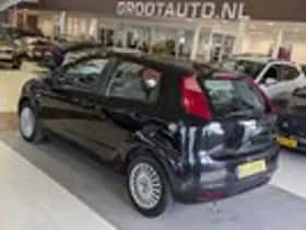 Fiat Grande Punto (2007) thumbnail 3