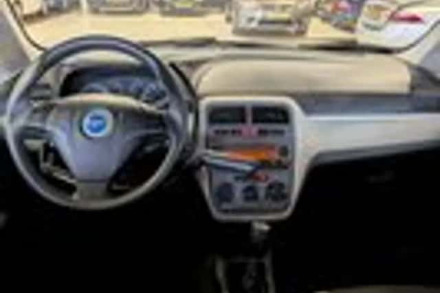 Fiat Grande Punto (2007) thumbnail 8