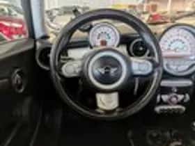 MINI Mini (2010) thumbnail 11