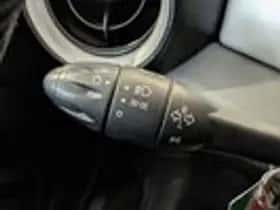 MINI Mini (2010) thumbnail 14