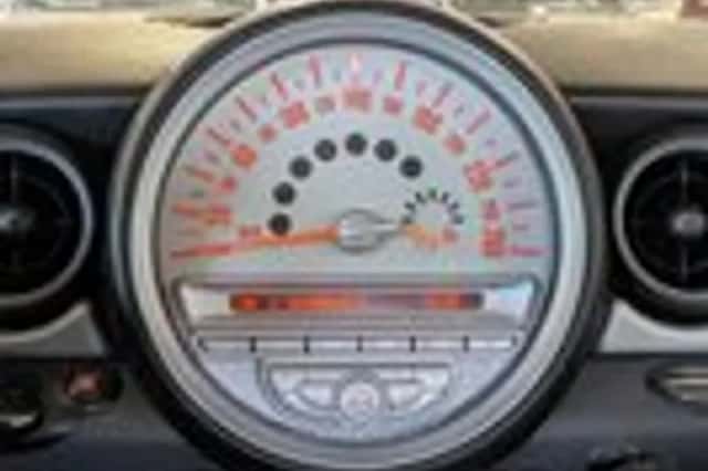 MINI Mini (2010) thumbnail 19