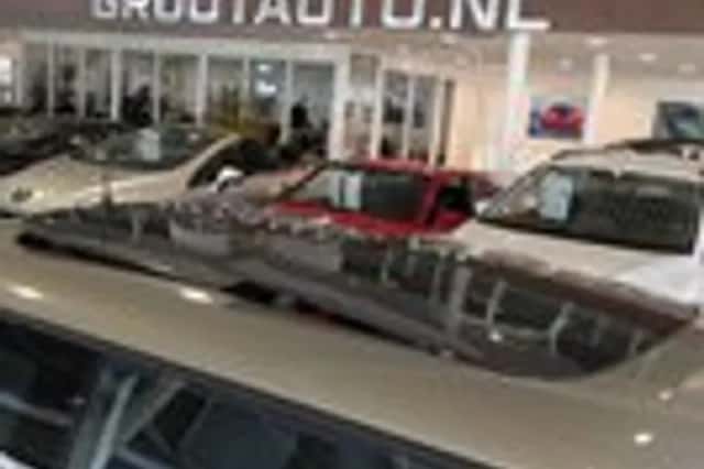 MINI Mini (2010) thumbnail 6