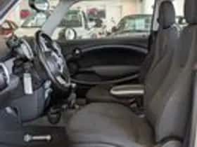 MINI Mini (2010) thumbnail 7