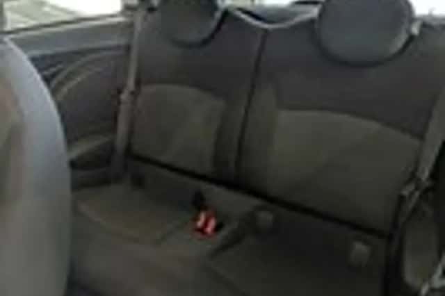 MINI Mini (2010) thumbnail 8