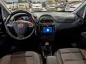 Fiat Punto (2010) thumbnail 8